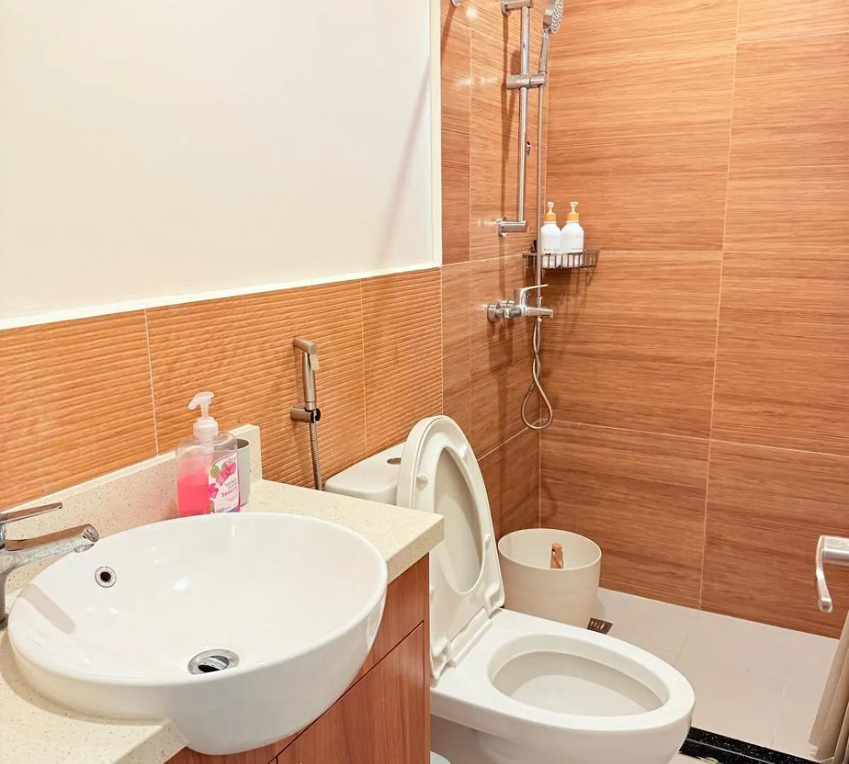 Waynderer'S Haven Apartment Davao Philippines
